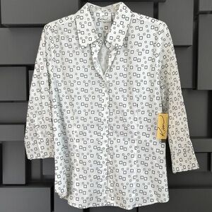 Kim Rogers Blouse Size Medium NWT
